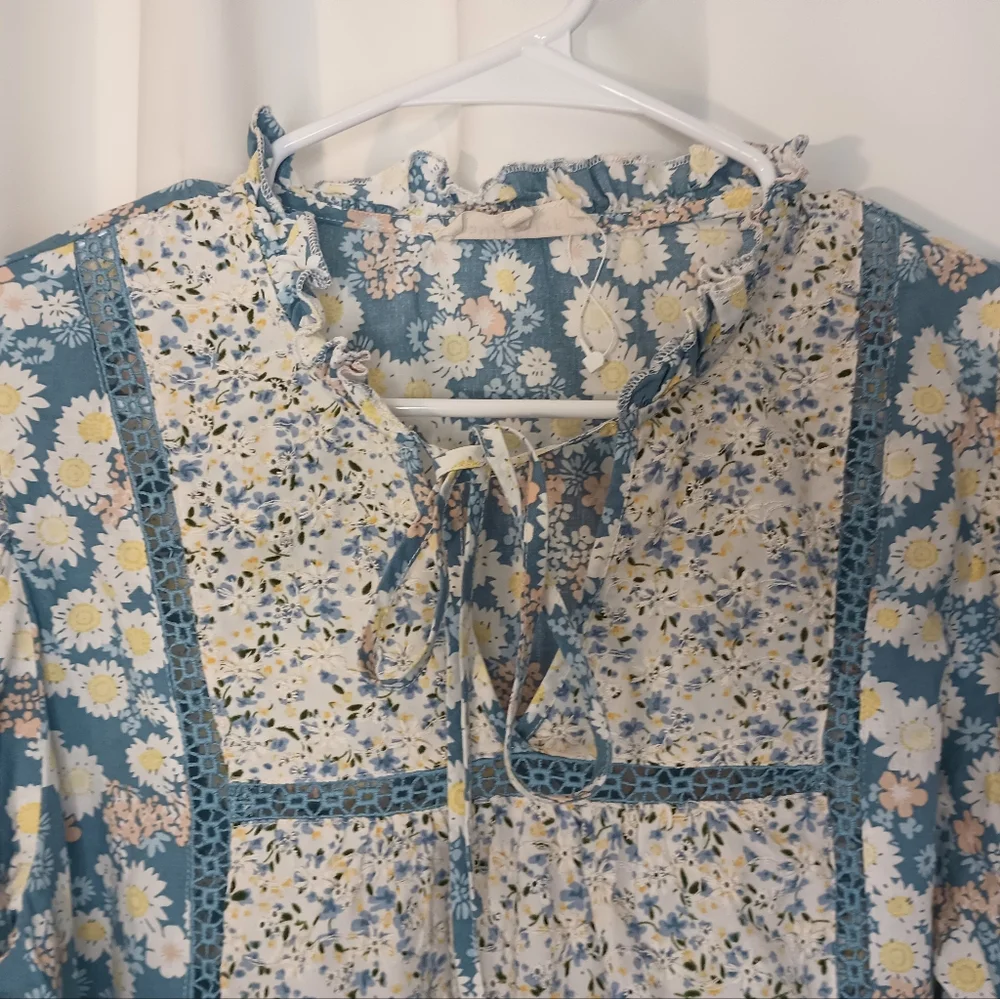 Solitaire Floral Peasant Top Large Embroidered Cottage Bloomcore Prairie - Picture 2 of 10